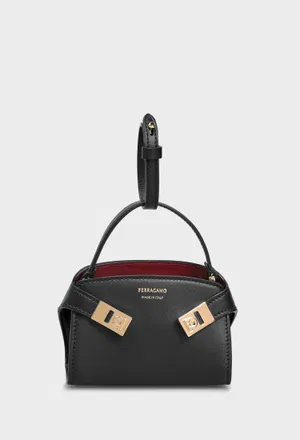 Кожаный брелок FERRAGAMO 221144 226/0A2 Купить