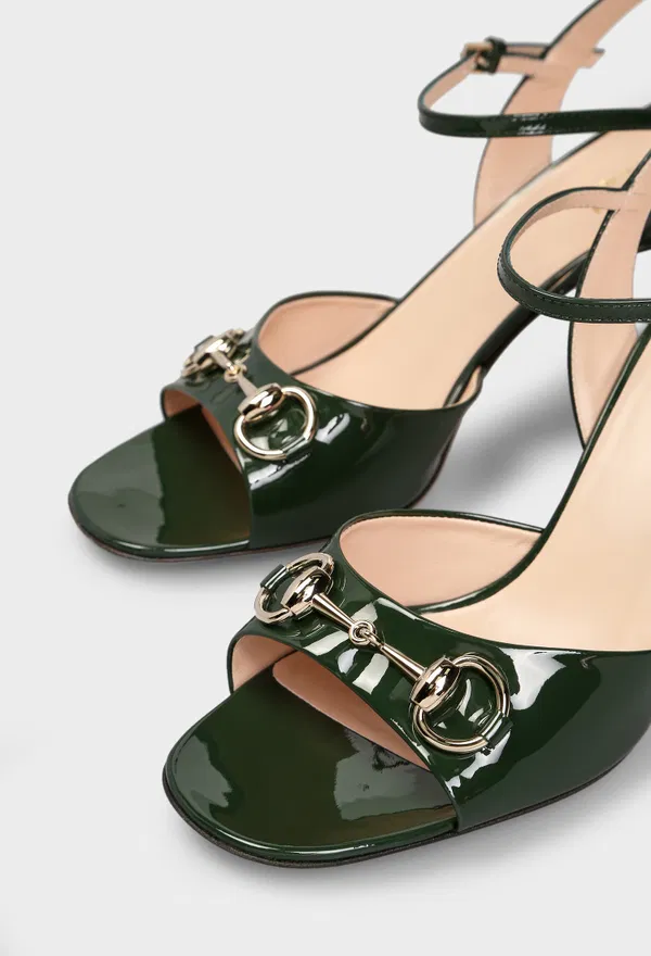 Кожаные босоножки HORSEBIT Gucci 812292 126/0BH в Украине
