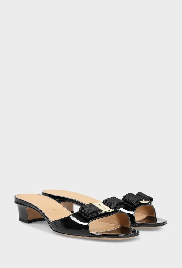 Кожаные мюли VANILLA FERRAGAMO 01L415 126/0B2 Цена