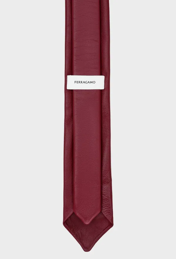 Кожаный галстук FERRAGAMO 351412 126/0A5 Цена