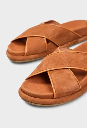 Замшевые слайдеры Santoni 72177 126/0DT в Украине