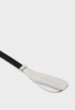 Рожок для взуття FERRAGAMO 661599 126/1I2 в Україні