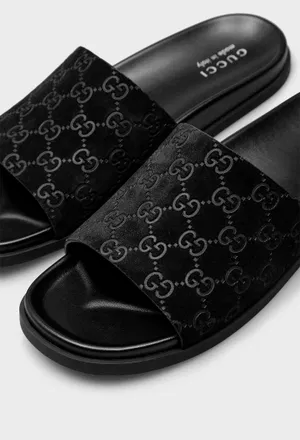 Кожаные шлепанцы  Gucci 834941 125/0C2 в Украине