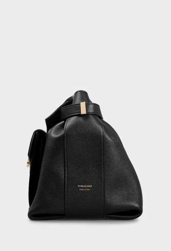 Кожаная сумка MULTIPOCKET HUG FERRAGAMO 219983 425/0A2 фото