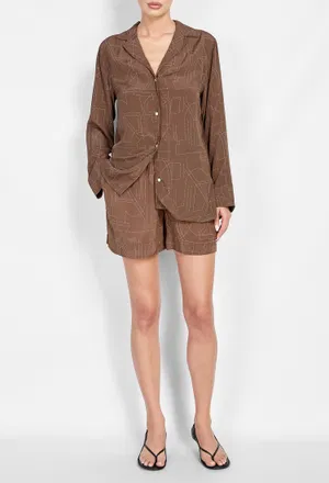 Шорты OFFICINE GÉNÉRALE WSHT801 126/9D3 Цена