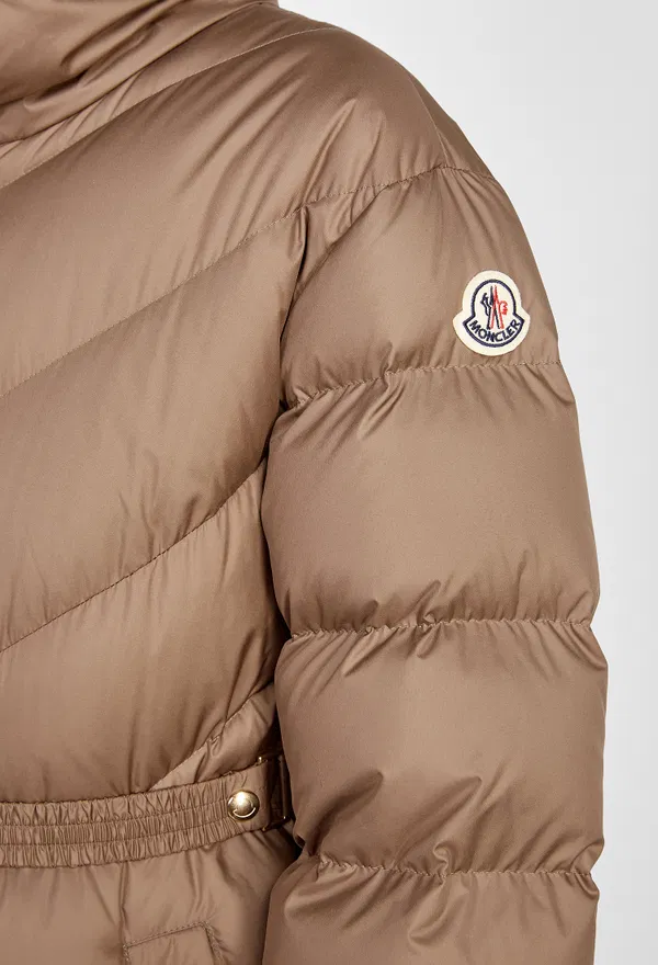 Пуховик Moncler J20931C00028 224/9G3 фото
