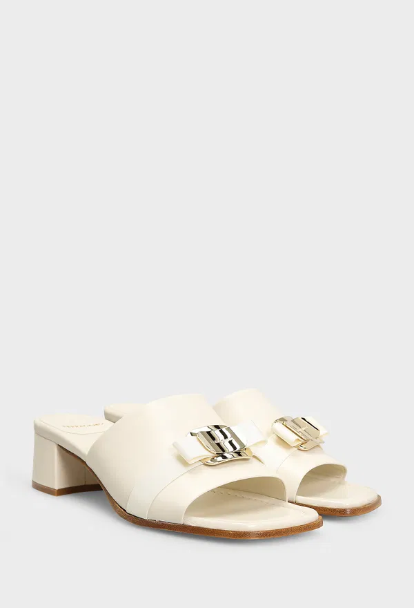 Шкіряні мюлі VILNA 41 FERRAGAMO 01H344 125/0AE Ціна