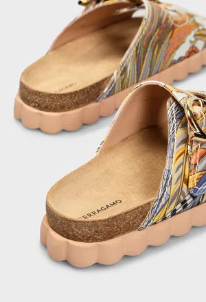 Шовкові шльопанці KAPALUA FO FERRAGAMO 01L363 126/9CJ оригінал