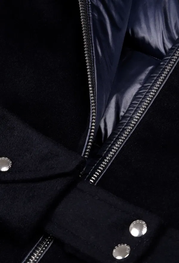 Пуховое пальто Woolrich 0325   222/9Q в Украине