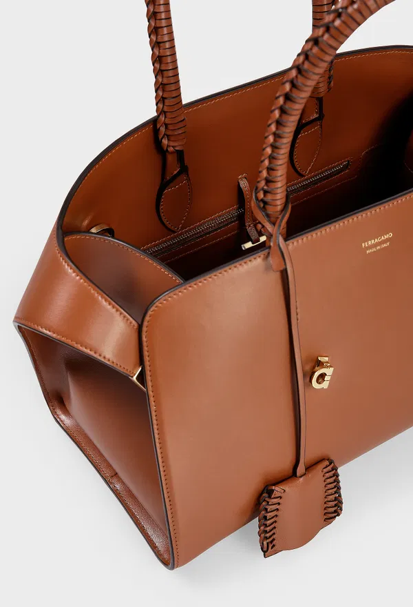 Кожаная сумка HUG FERRAGAMO 219451 225/0AT оригинал