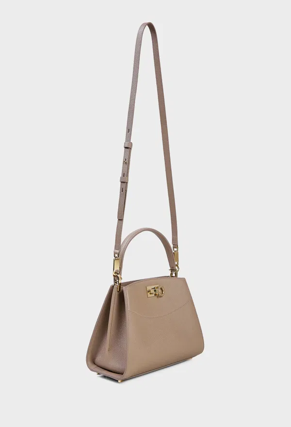 Кожаная сумка STUDIO BOX BAG FERRAGAMO 21A210 226/0A6 в Украине