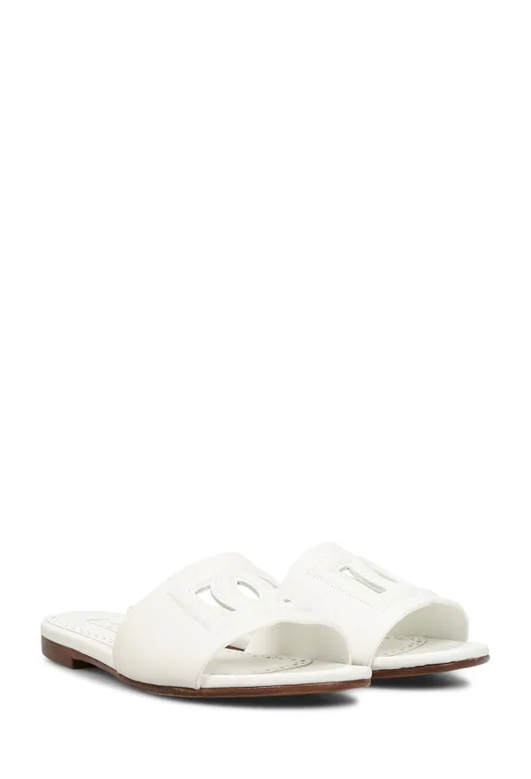 Шкіряні шльопанці Dolce & Gabbana D11032 224/01 Купити