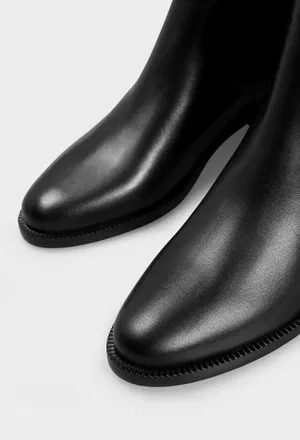 Шкіряні черевики CHELSEA FERRAGAMO 01K234 225/0A2 оригінал
