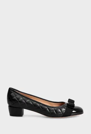 Кожаные туфли VARA FERRAGAMO 01M832 224/0A2 Купить