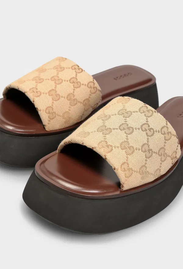 Шлепанцы GG SOFT VINTAGE SAND Gucci A0034R 226/9A6 в Украине