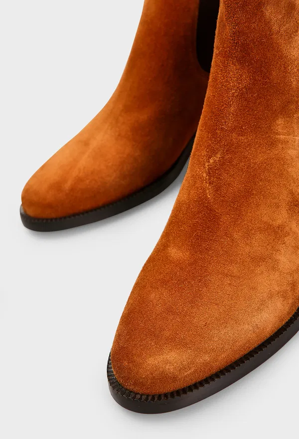Замшевые ботинки CHELSEA FERRAGAMO 01K234 225/0DT в Украине
