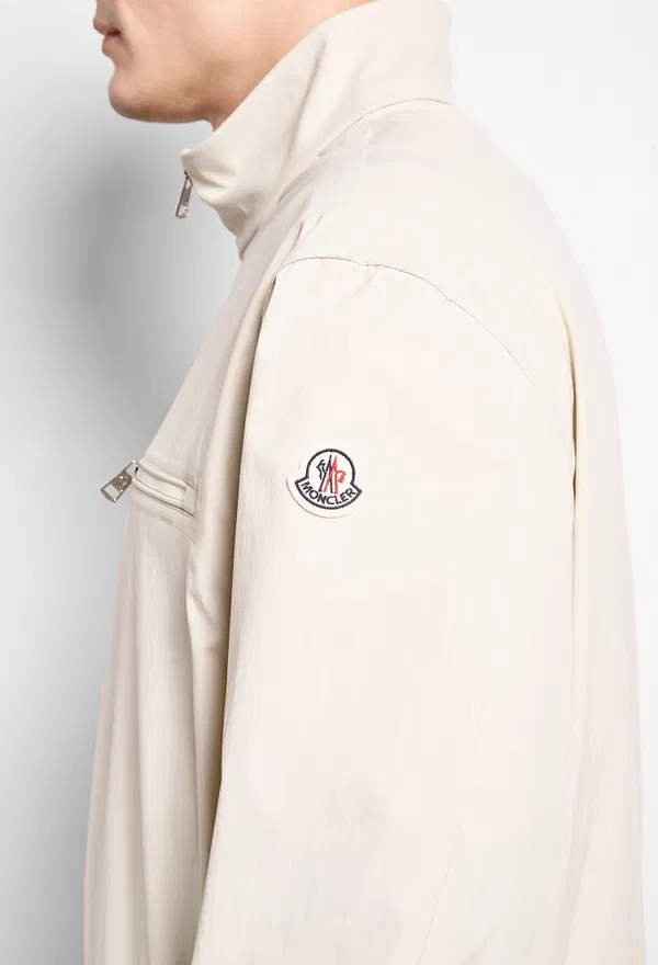 Вітрівка Moncler L10911A00156 126/9GE фото