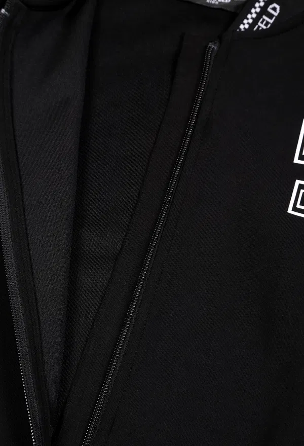 Спортивная кофта Karl Lagerfeld Z30048 124/92c в Украине