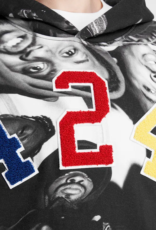 Худи 424 J846 220/9A2 онлайн