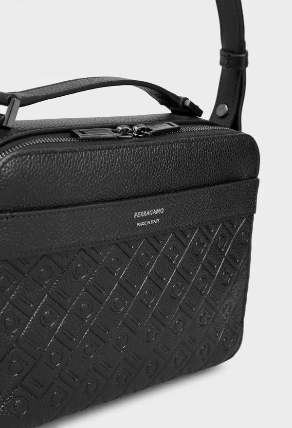 Шкіряна сумка MONOGRAM SHOULDER FERRAGAMO 241931 226/0C2 оригінал