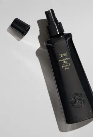 Зволожуючий спрей для підготовки волосся Oribe OR121  225/9- Ціна