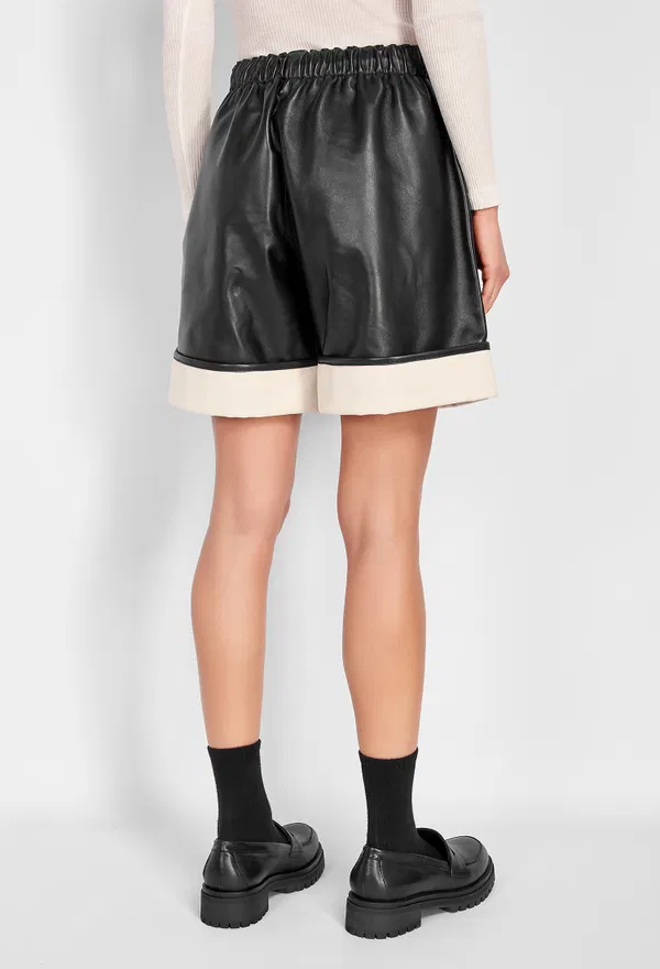 Кожаные шорты JW Anderson LR0011 224/0A2 оригинал