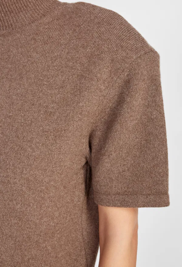 Шерстяной гольф Jacquemus SWW00629 225/9H3 фото