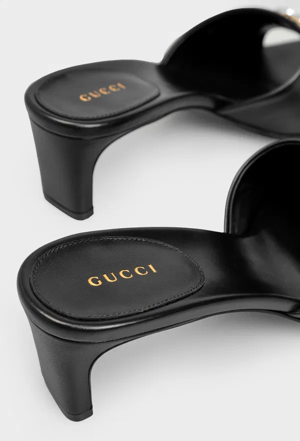 Кожаные мюли NAPPA CHATLOTTE Gucci 871480 226/0A2 оригинал