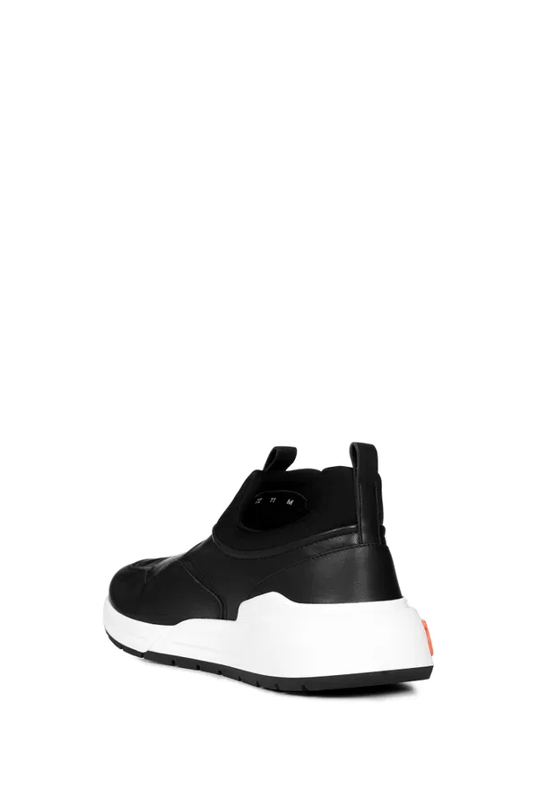 Шкіряні кросівки Cosma FERRAGAMO 021174 223/0A2 в Україні