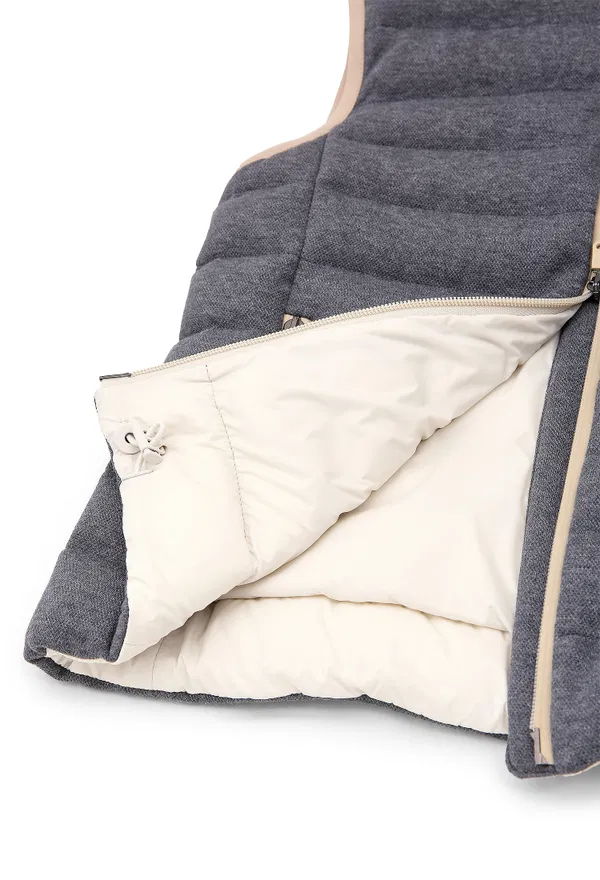 Пуховий жилет Brunello Cucinelli 7J018  125/9X в Україні