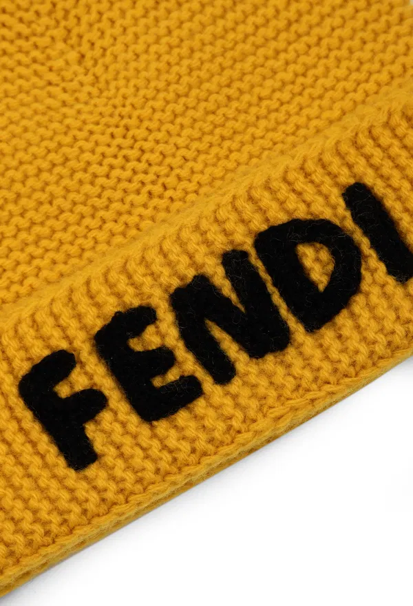 Вовняна шапка Fendi JUP027 221/9Jc в Україні
