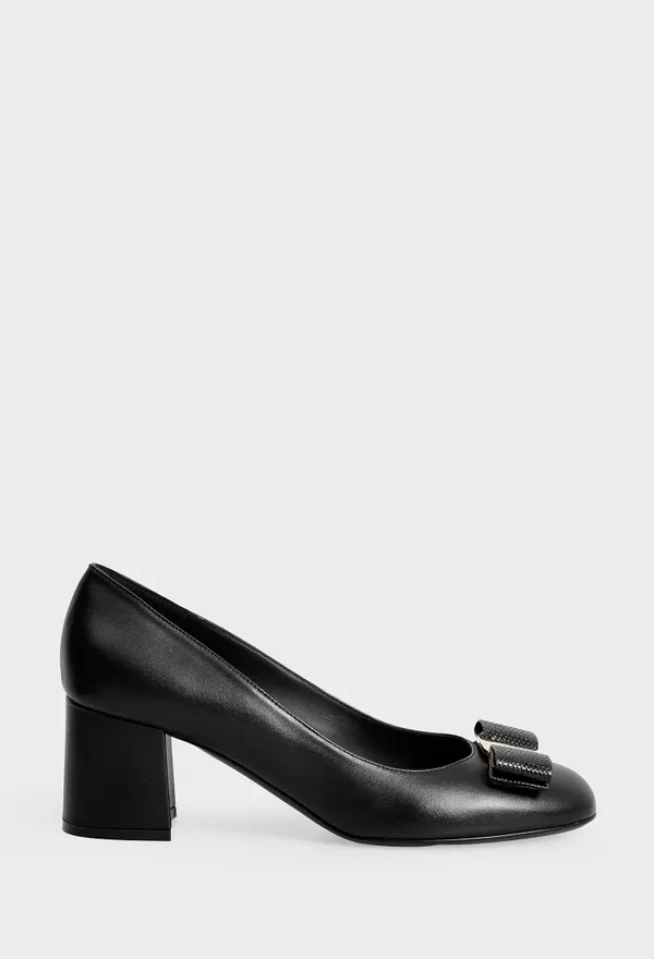 Кожаные туфли MELENA FERRAGAMO 01I898 224/0A2 Купить