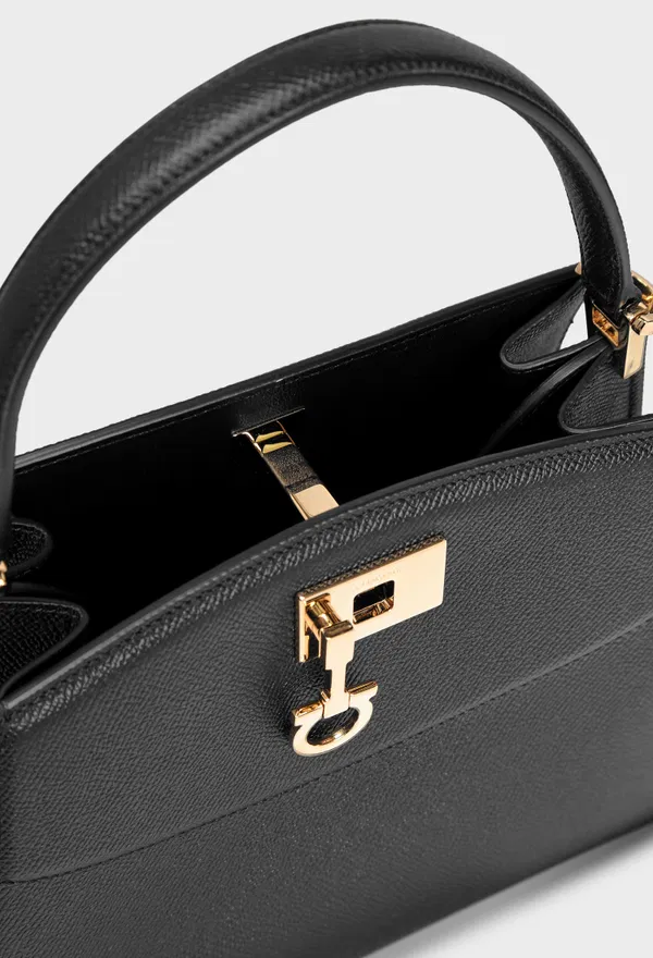Шкіряна сумка STUDIO BOX FERRAGAMO 21A210 226/0A2 фото