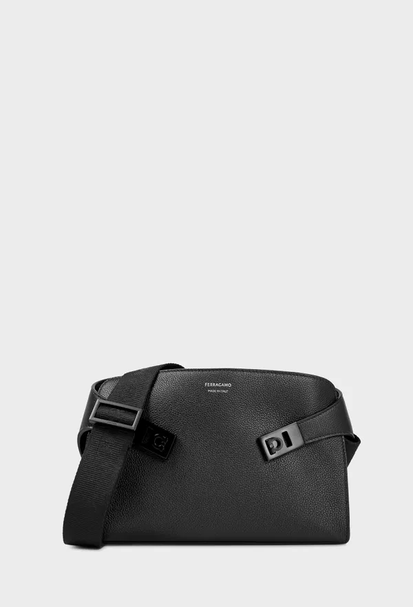Кожаная сумка HUG MESSENGER FERRAGAMO 241790 226/0A2 Купить