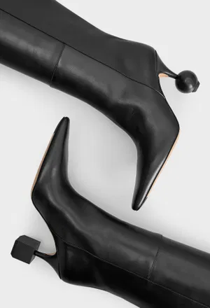 Кожаные сапоги Jacquemus 24H243FO150 224/0A2 в Украине