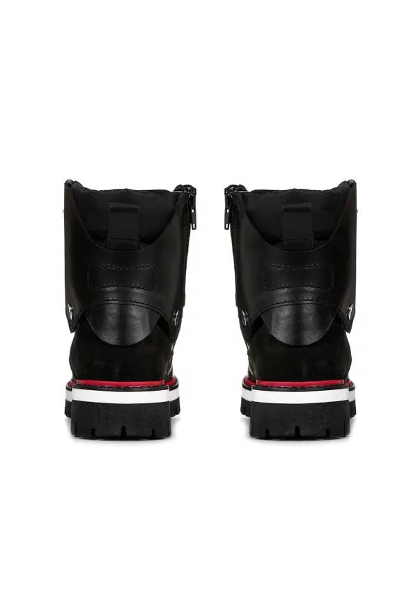 Кожаные хайкеры с мехом Dsquared2 65198  220/42M в Украине