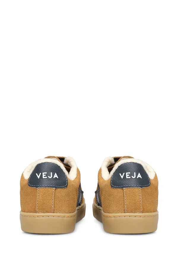 Кеди Veja 303410 223/83c в Україні