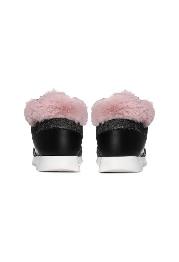 Кожаные кроссовки с мехом Giuseppe Zanotti SBI812 218/47M в Украине