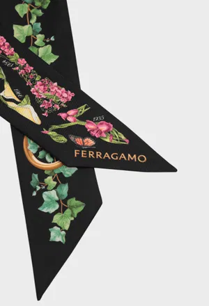 Шовковий шарф FERRAGAMO 321289 226/9C2 Ціна