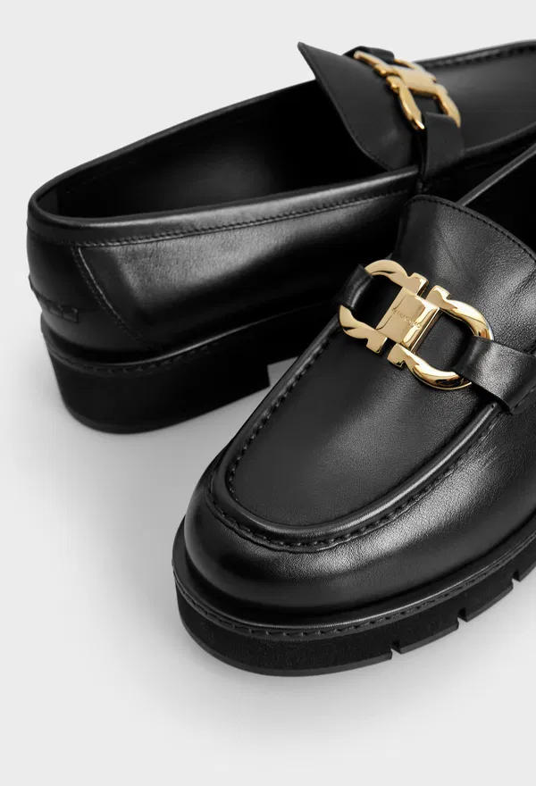 Шкіряні лофери MARYAN FERRAGAMO 01H682 224/0A2 оригінал