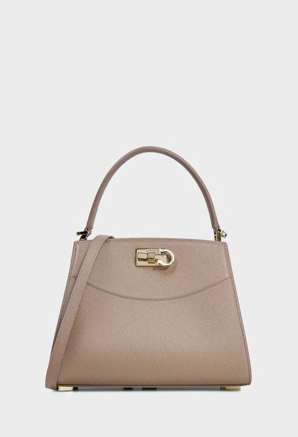 Кожаная сумка STUDIO BOX BAG FERRAGAMO 21A210 226/0A6 Купить