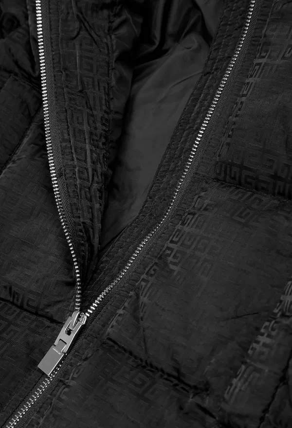 Пуховик Givenchy H16102 222/92 в Україні