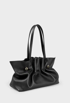Кожаная сумка SOFT FERRAGAMO 219961 225/0A2 Цена