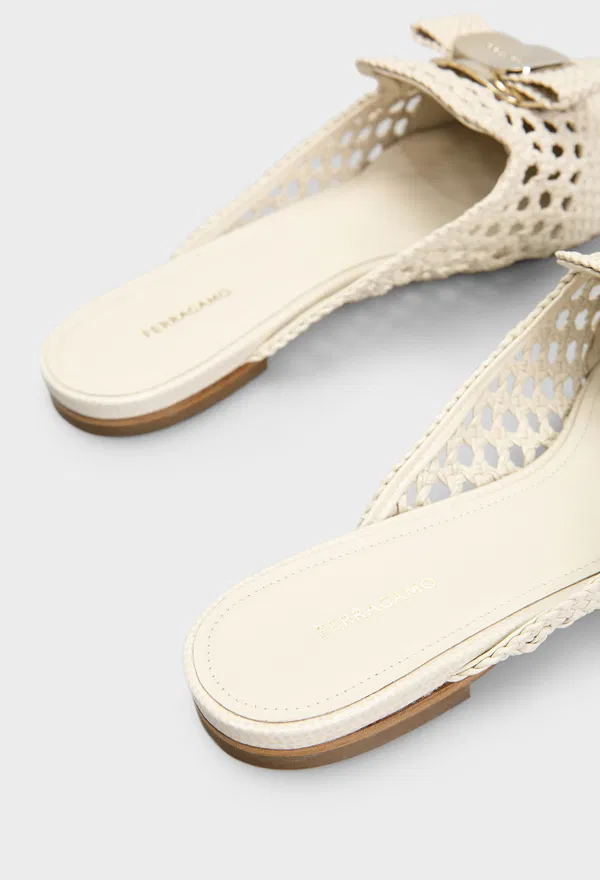 Кожаные мюли ENVIE  FERRAGAMO 01J631 125/0AE оригинал