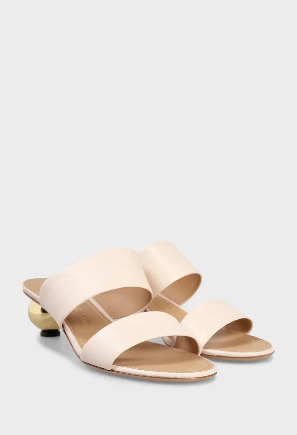 Кожаные босоножки ERMIONE FERRAGAMO 01K933 126/0AP Цена