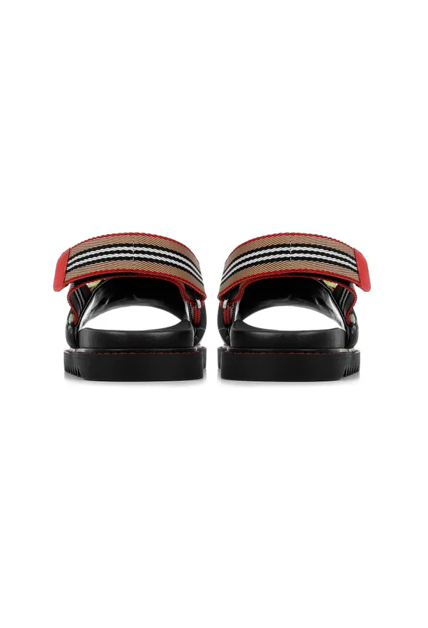 Сандалії Burberry 038512 121/92p в Україні