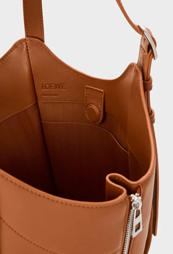 Шкіряна сумка HAMMOCK FLIP Loewe A538HH 226/0AT оригінал