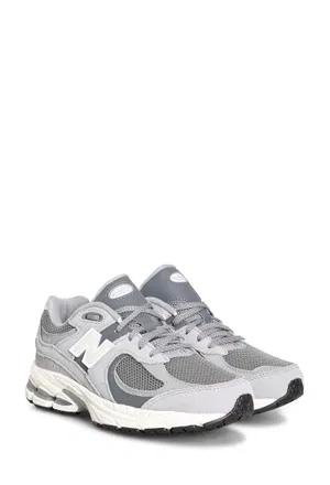 Кросівки 2002 New Balance GC2002 125/97 Купити