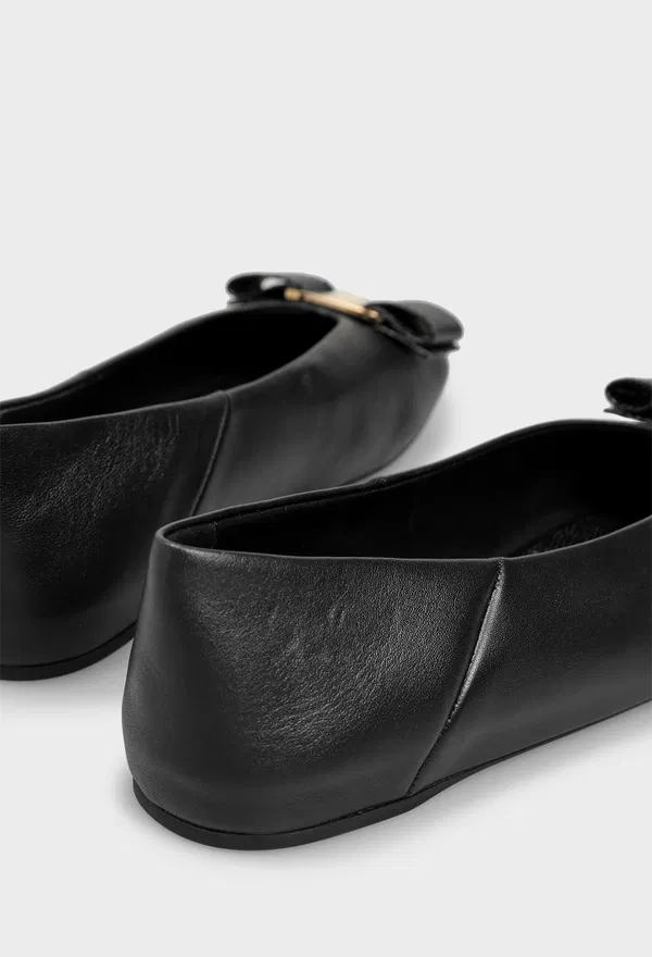 Шкіряні балетки VANNA FERRAGAMO 01K221 226/0A2 оригінал