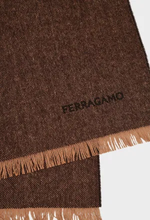 Кашемировый шарф FERRAGAMO 520126 226/9I3 Цена